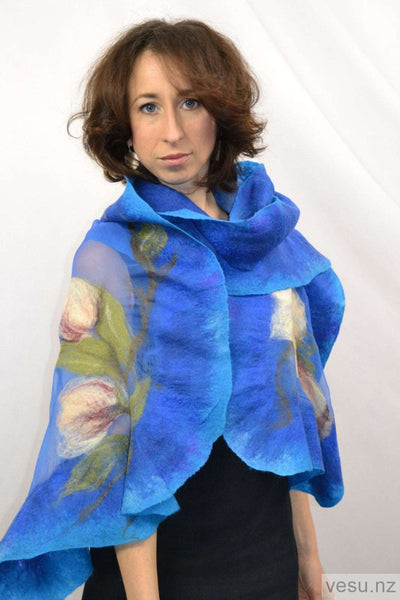 Blue butterfly handmade shawl with silk and merino 4300