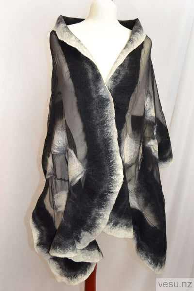 Classic black and white silk creation 4516