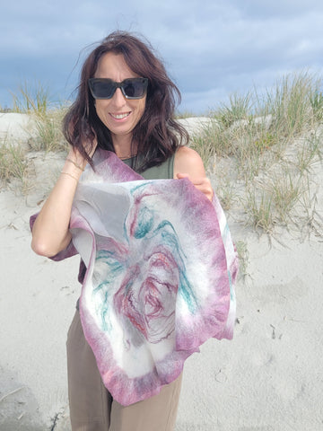 Delicate scarf with Emerald Green & Plum Flower
