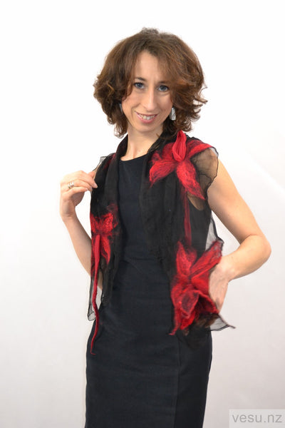 Silk scarf with merino wool black and red 4293