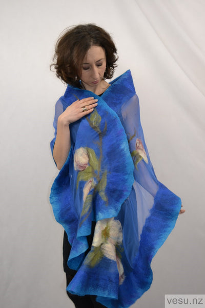 Blue butterfly handmade shawl with silk and merino 4300