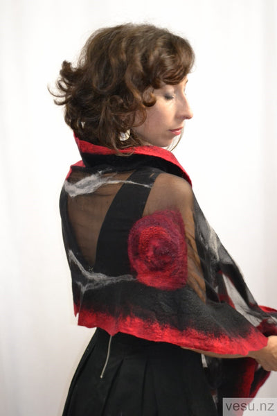 Large shawl red flowers on black silk 4349