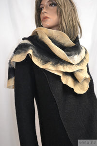 Beige lack silk scarf