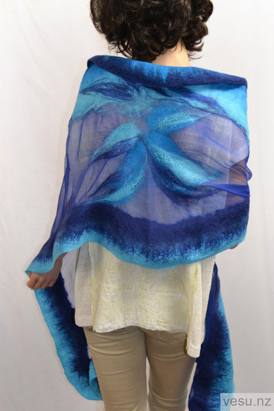 Turquoise silk shawl 4484