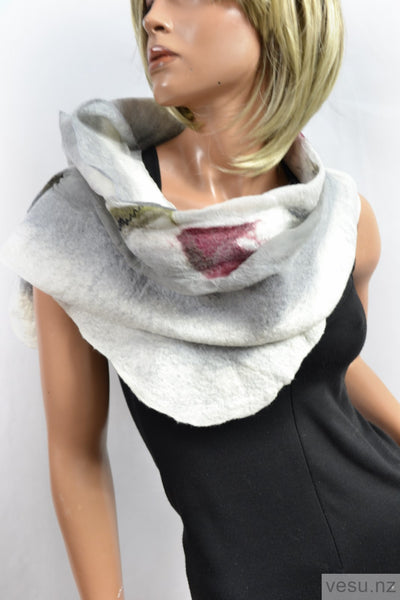 Gray handmade silk shawl with merino wool 4546